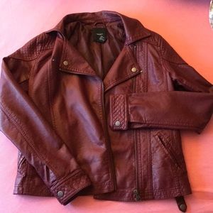Faux leather Moto Jacket !